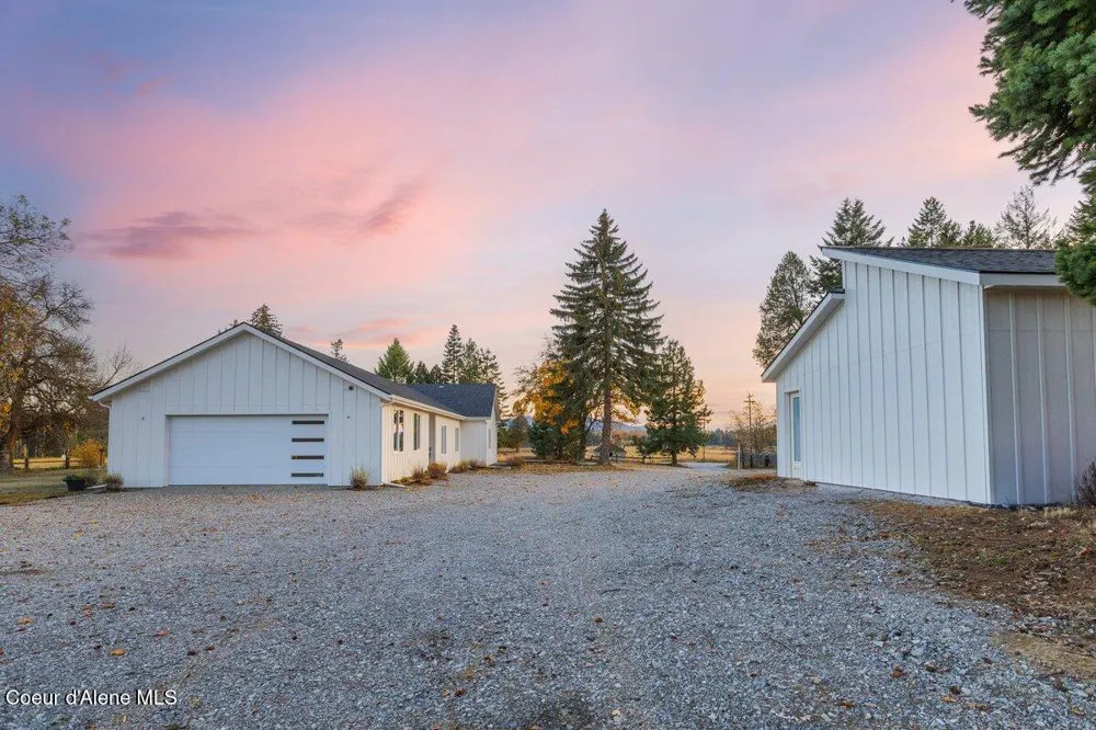 2685 Selle Road Sandpoint, ID 83864