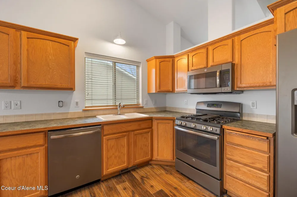 5439 E STEAMBOAT BND Post Falls, ID 83854