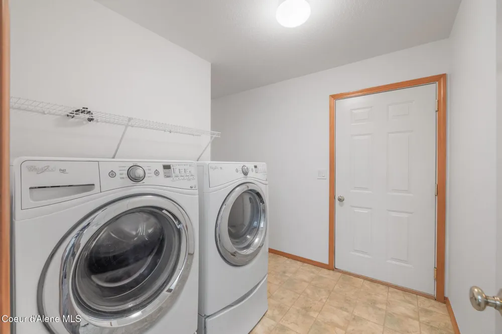 5439 E STEAMBOAT BND Post Falls, ID 83854