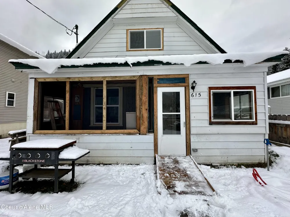 615 Earle Street Mullan, ID 83846