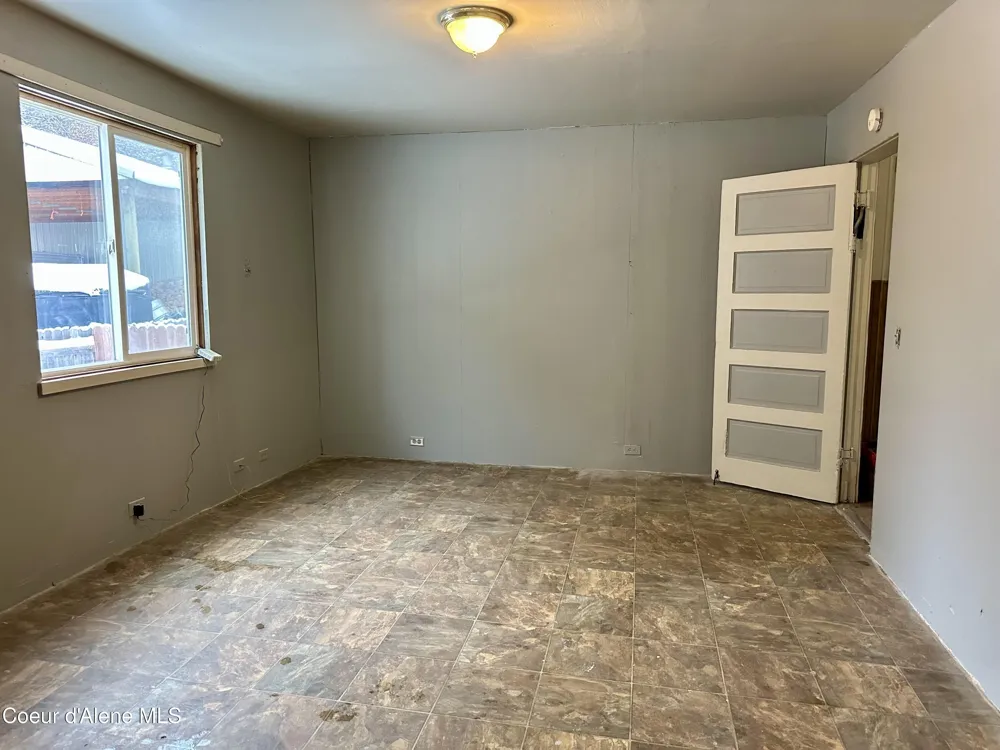 615 Earle Street Mullan, ID 83846