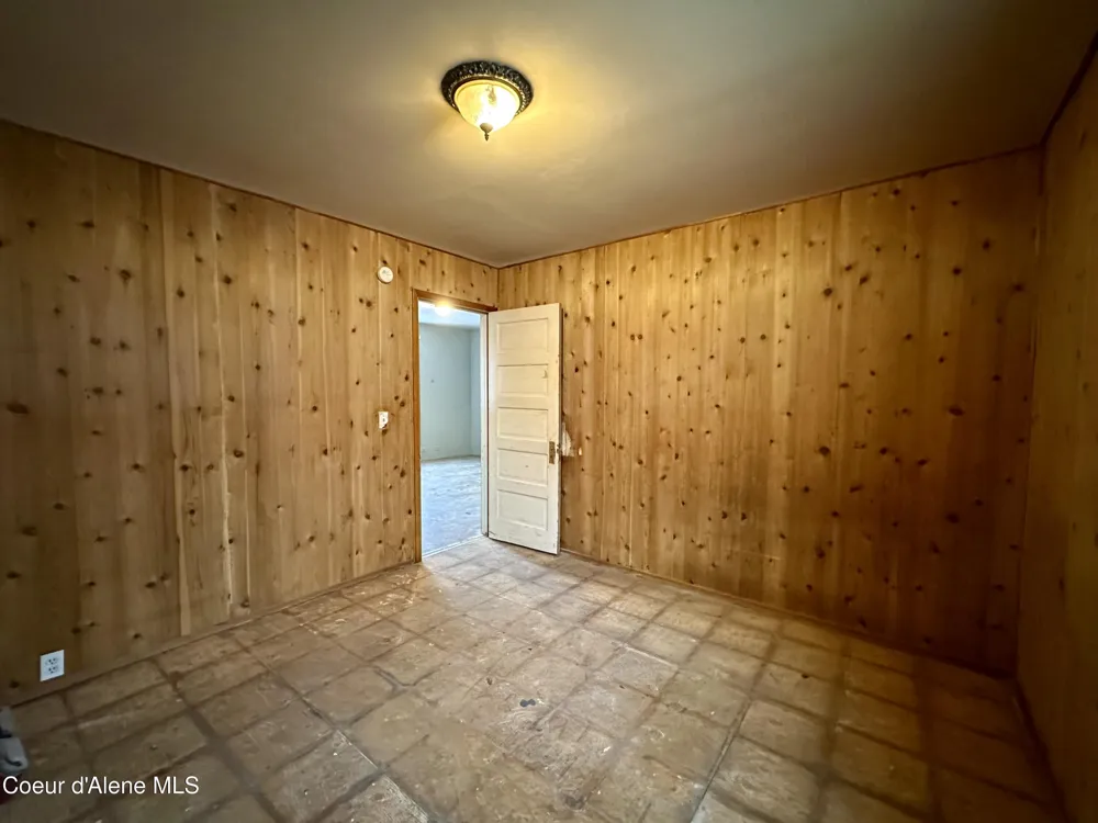615 Earle Street Mullan, ID 83846