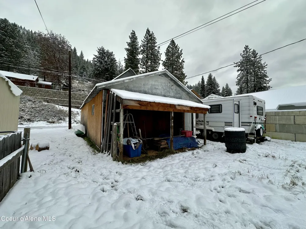 615 Earle Street Mullan, ID 83846