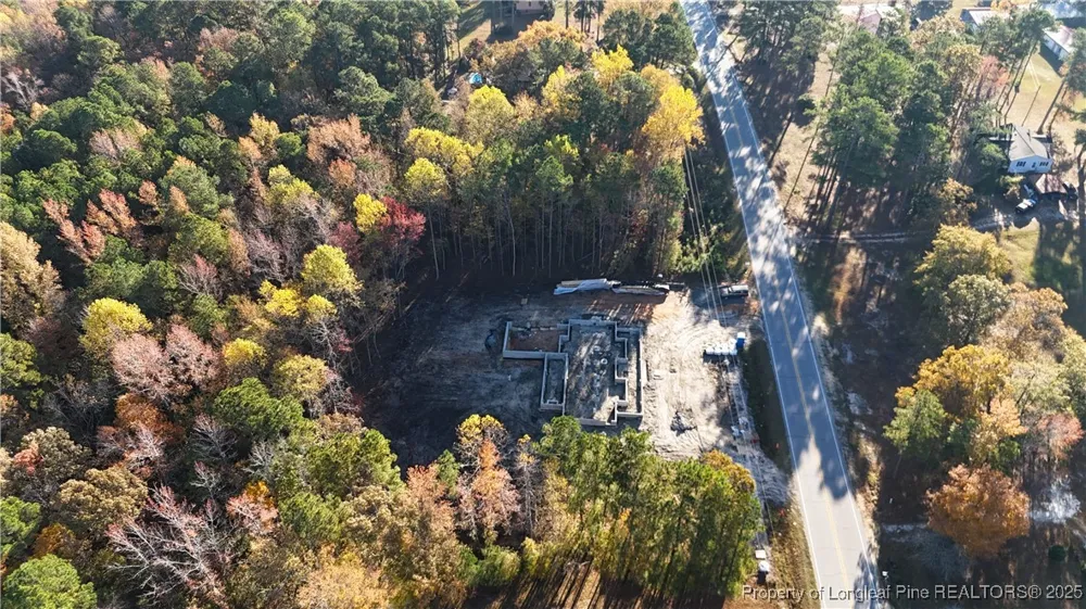 7986 Overhills Road Spring Lake, NC 28390