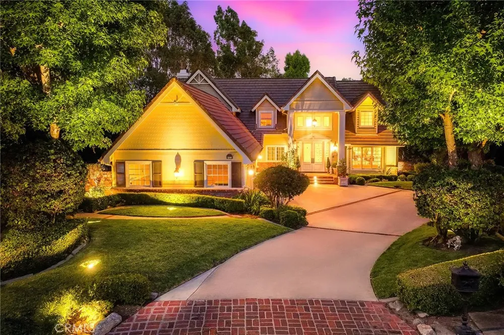 3248 Giant Forest Loop