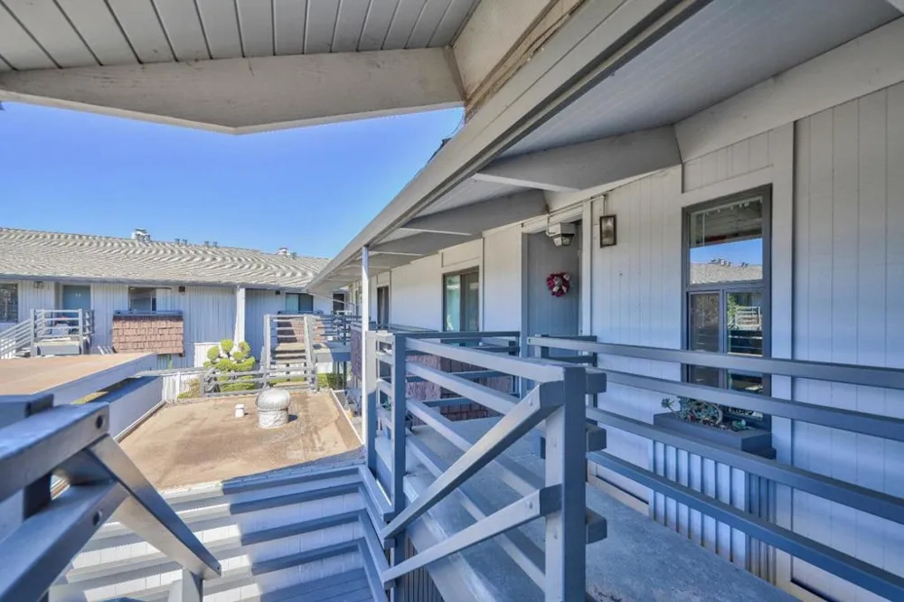 158 Kern Street #11 Salinas, CA 93905