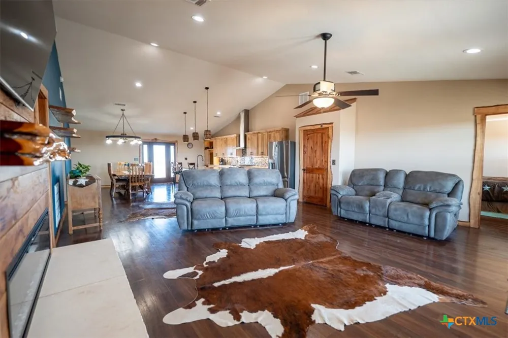 1825 Savanna Ridge Ranch Road Lometa, TX 76853