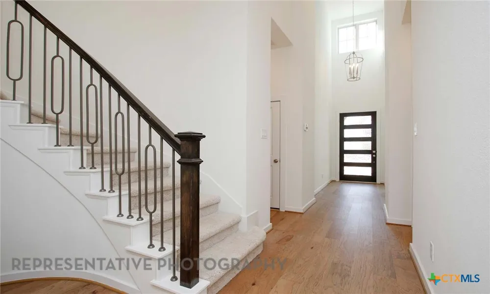 108 Ribera Drive Liberty Hill, TX 78642
