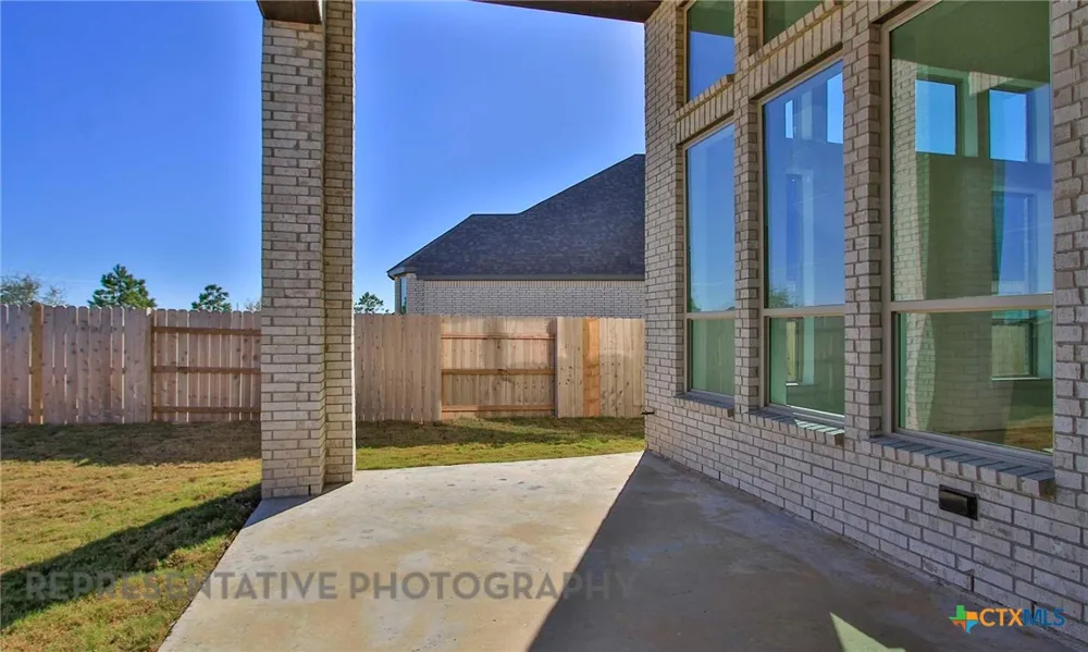 108 Ribera Drive Liberty Hill, TX 78642