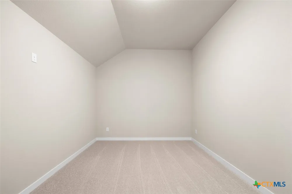 108 Ribera Drive Liberty Hill, TX 78642
