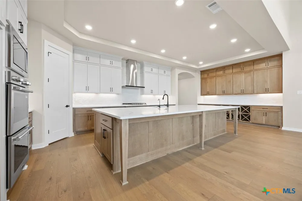 108 Ribera Drive Liberty Hill, TX 78642