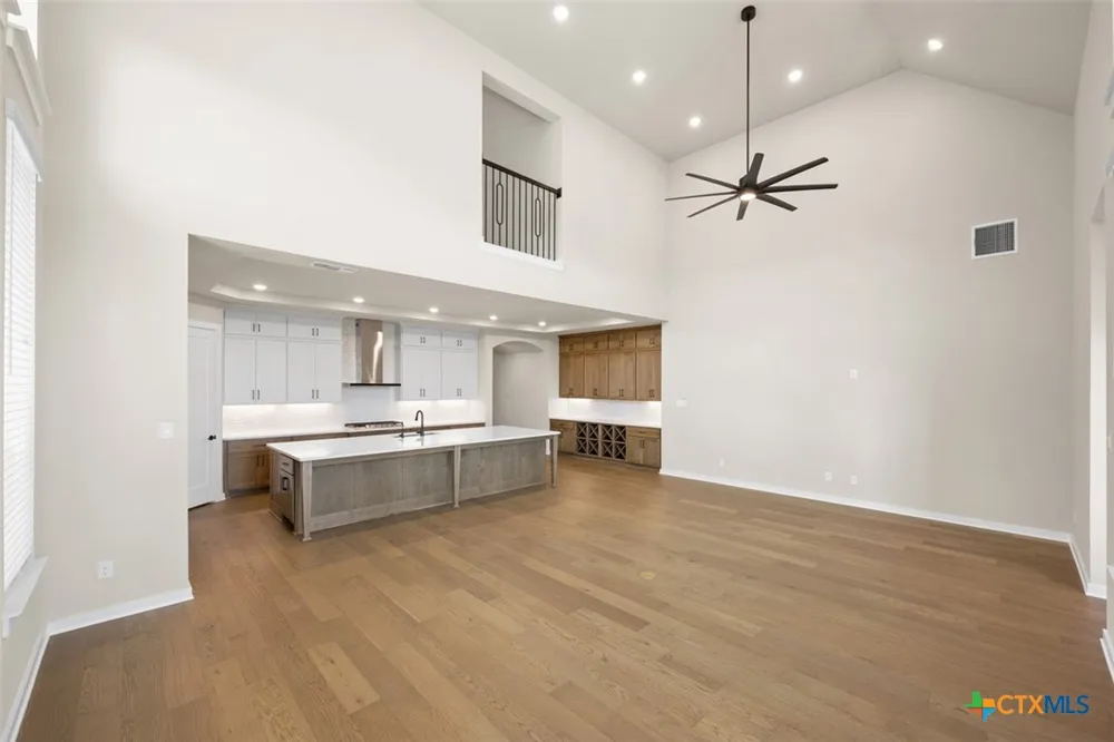 108 Ribera Drive Liberty Hill, TX 78642