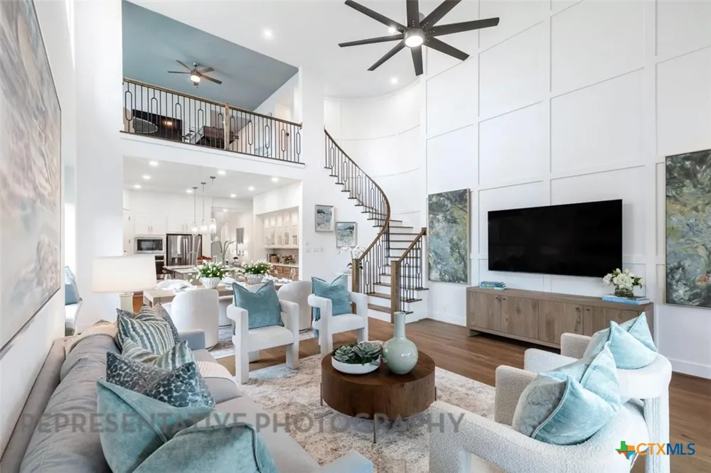 2219 Altiplano San Antonio, TX 78245