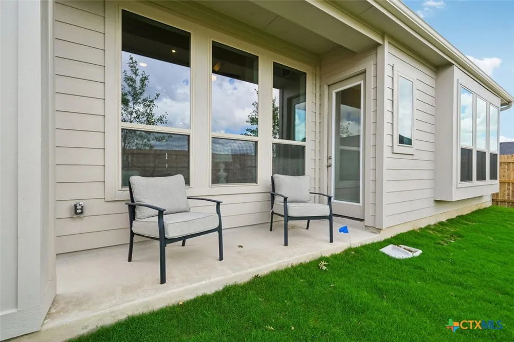 2219 Altiplano San Antonio, TX 78245
