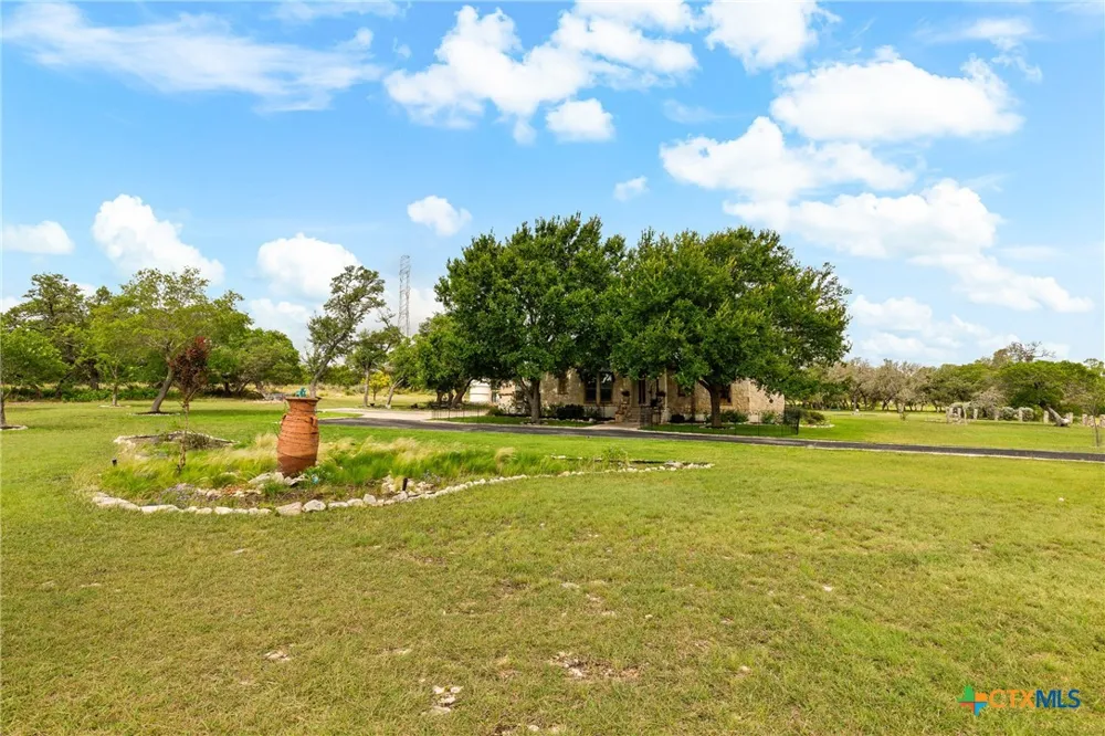 204 Kendall Jackson Comfort, TX 78013