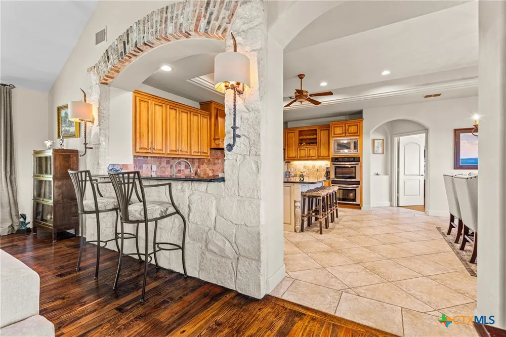 204 Kendall Jackson Comfort, TX 78013
