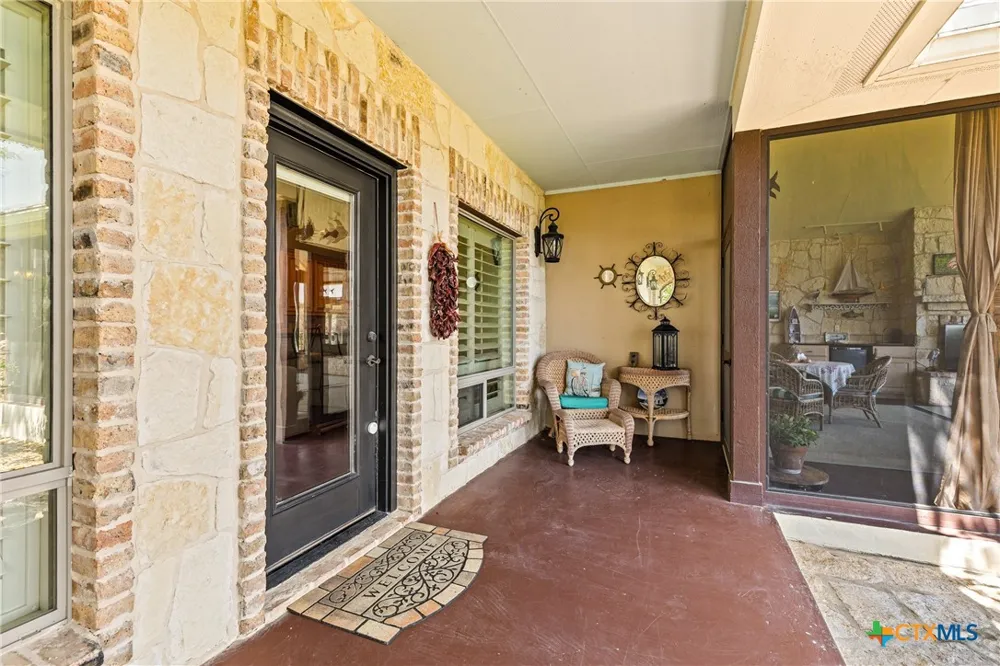 204 Kendall Jackson Comfort, TX 78013