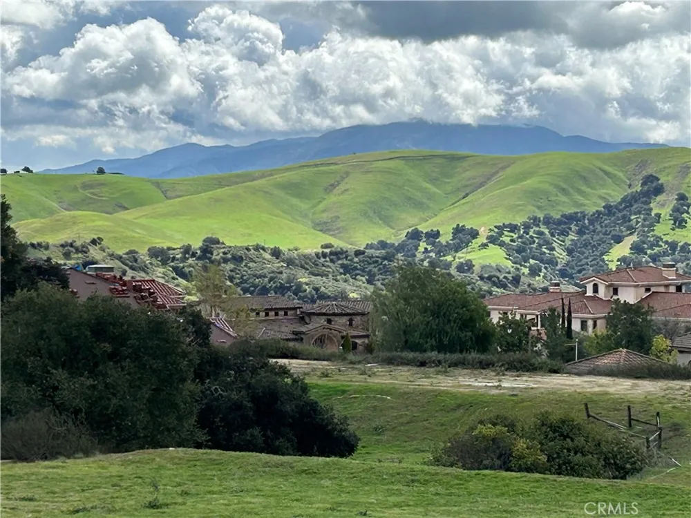 16567 Vellano Club Dr Chino Hills, CA 91709