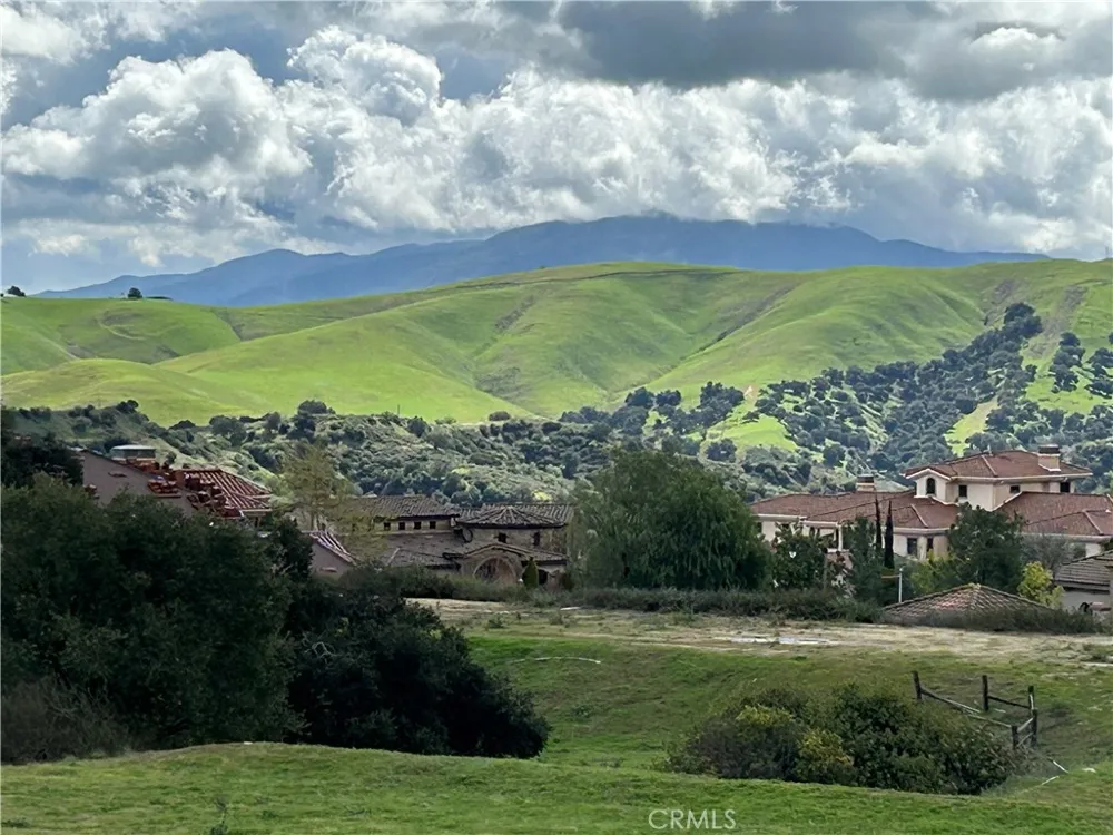 16567 Vellano Club Dr Chino Hills, CA 91709