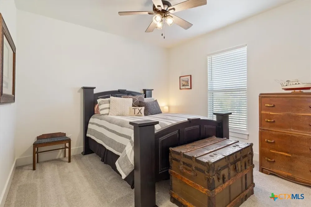 1250 E Creekview Drive Salado, TX 76571