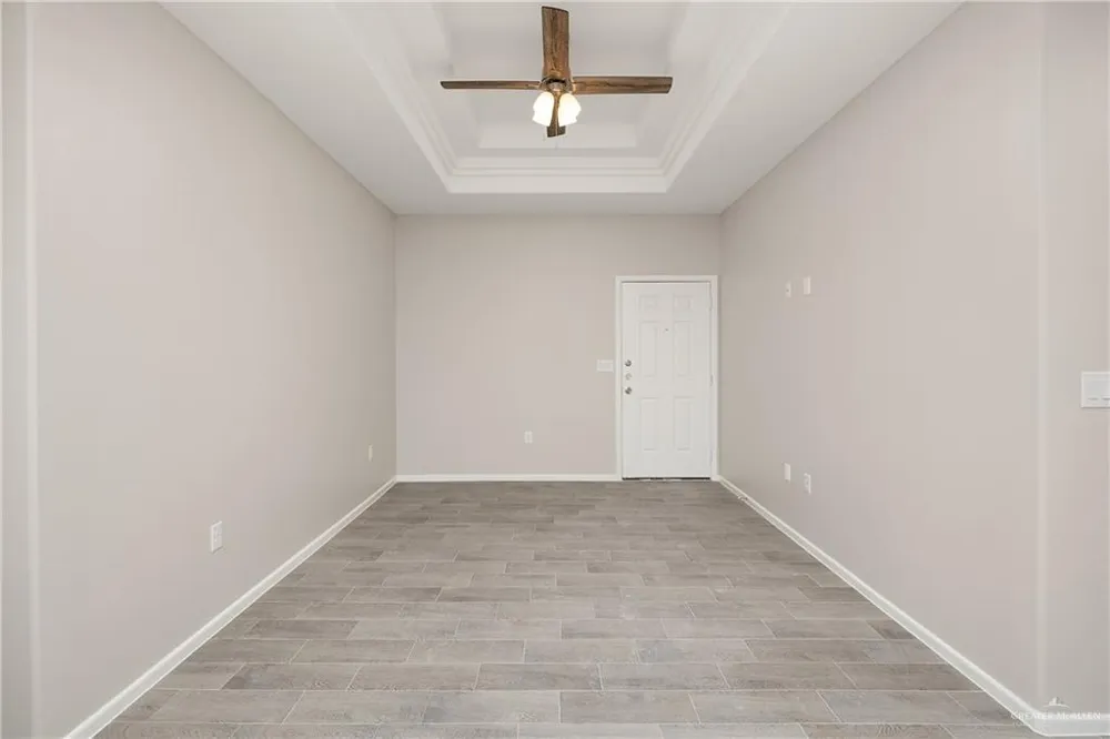 2809 E Hayes Avenue Alton, TX 78573