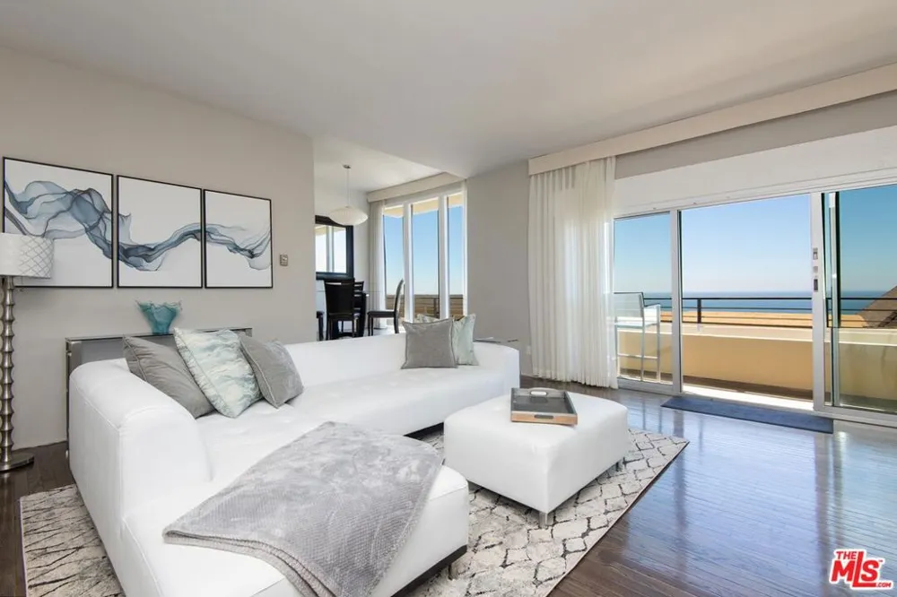 18065 Coastline Drive #1 Malibu, CA 90265