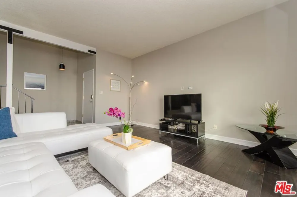 18065 Coastline Drive #1 Malibu, CA 90265
