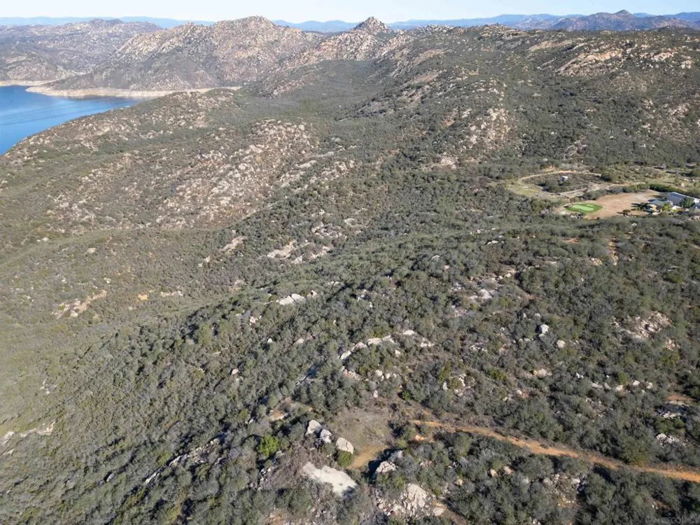 12494 Buena Vida Rd Lakeside, CA 92040