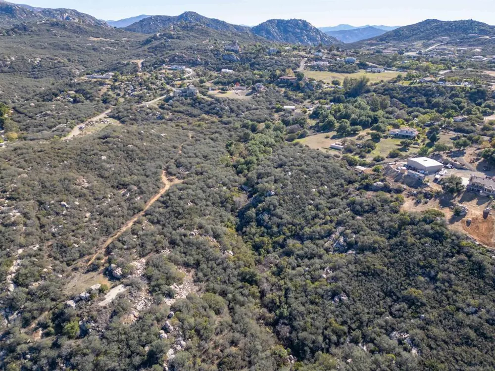 12494 Buena Vida Rd Lakeside, CA 92040