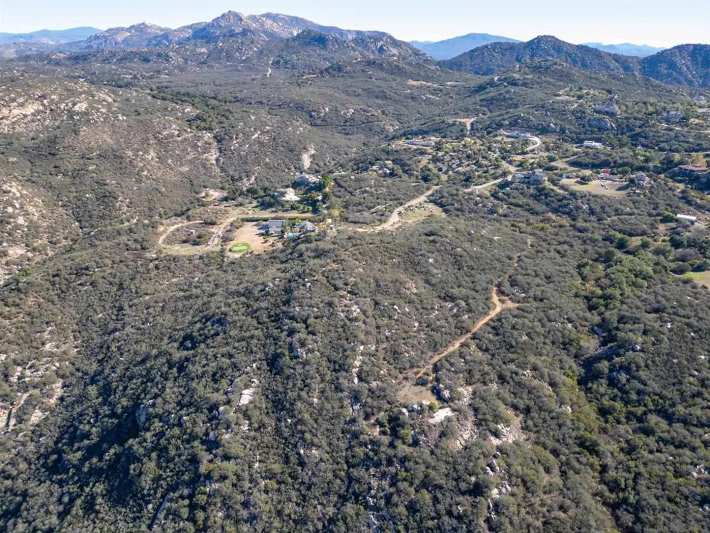 12494 Buena Vida Rd Lakeside, CA 92040