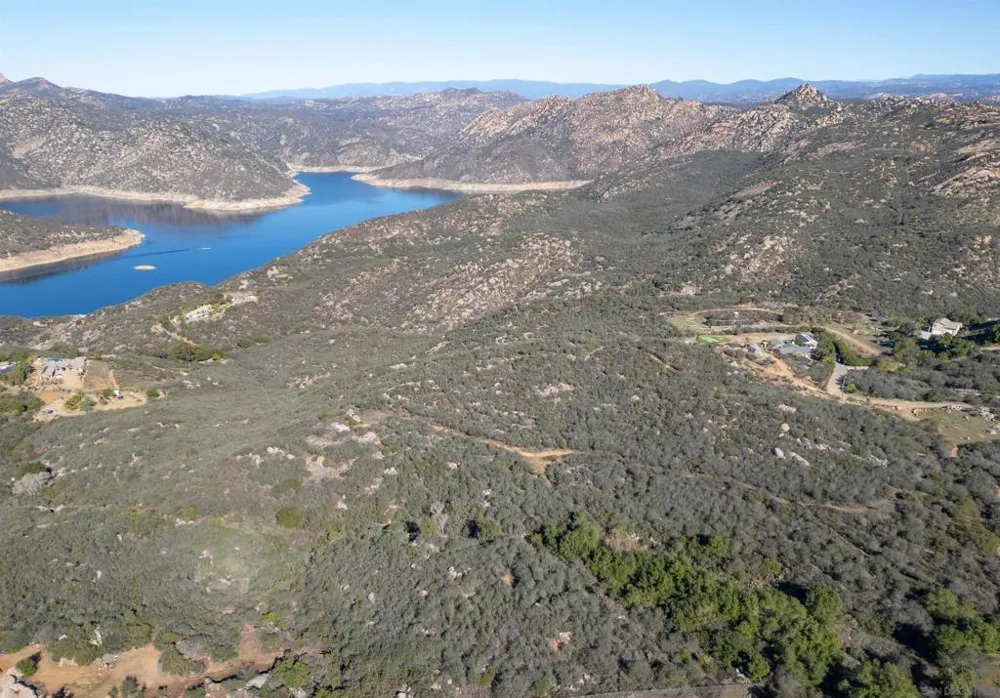 12494 Buena Vida Rd Lakeside, CA 92040
