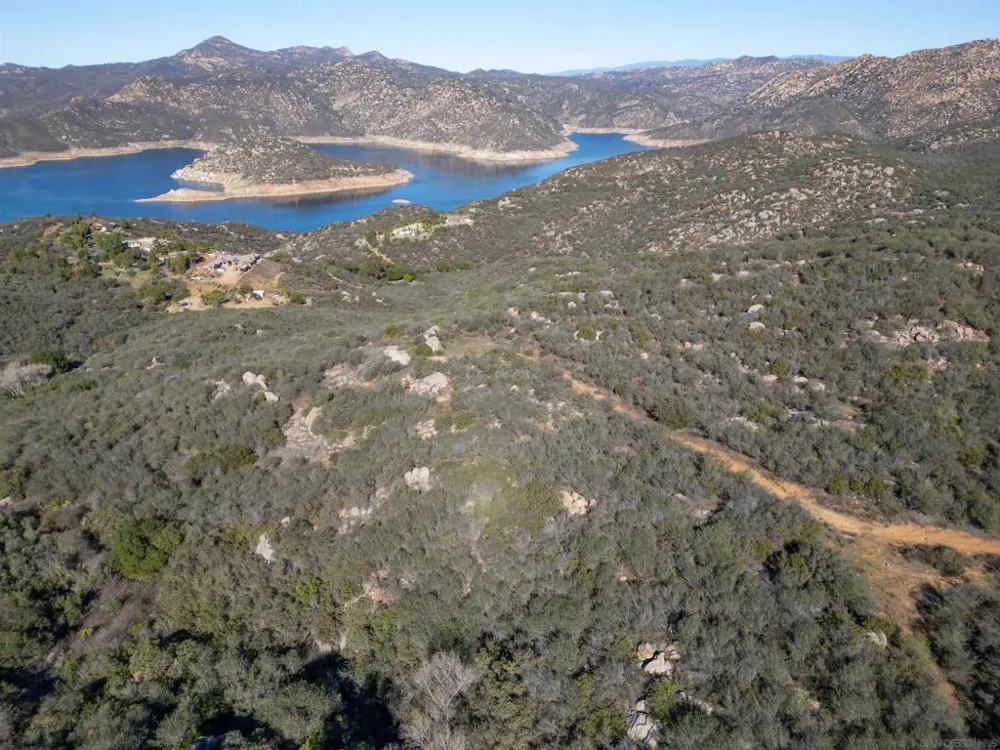 12494 Buena Vida Rd Lakeside, CA 92040