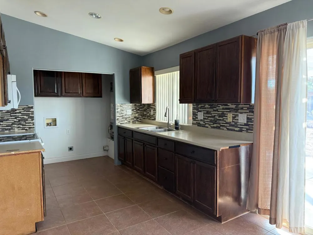 1225 Sargo Avenue Thermal, CA 92274