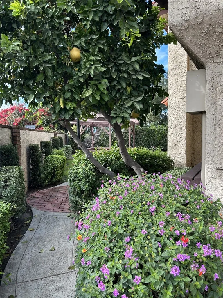 5345 Peck Road #B El Monte, CA 91732