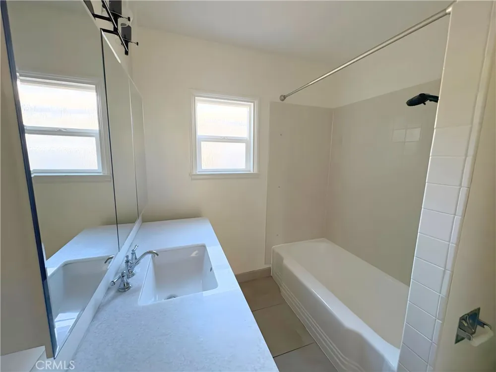 587 E Arrow Upland, CA 91786