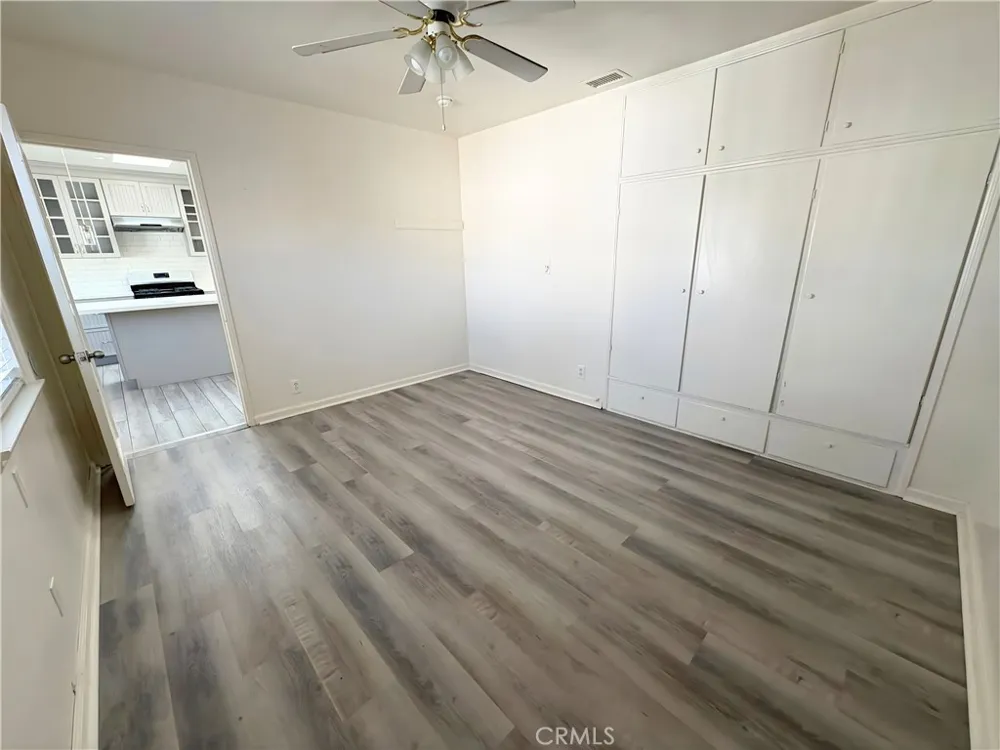 587 E Arrow Upland, CA 91786