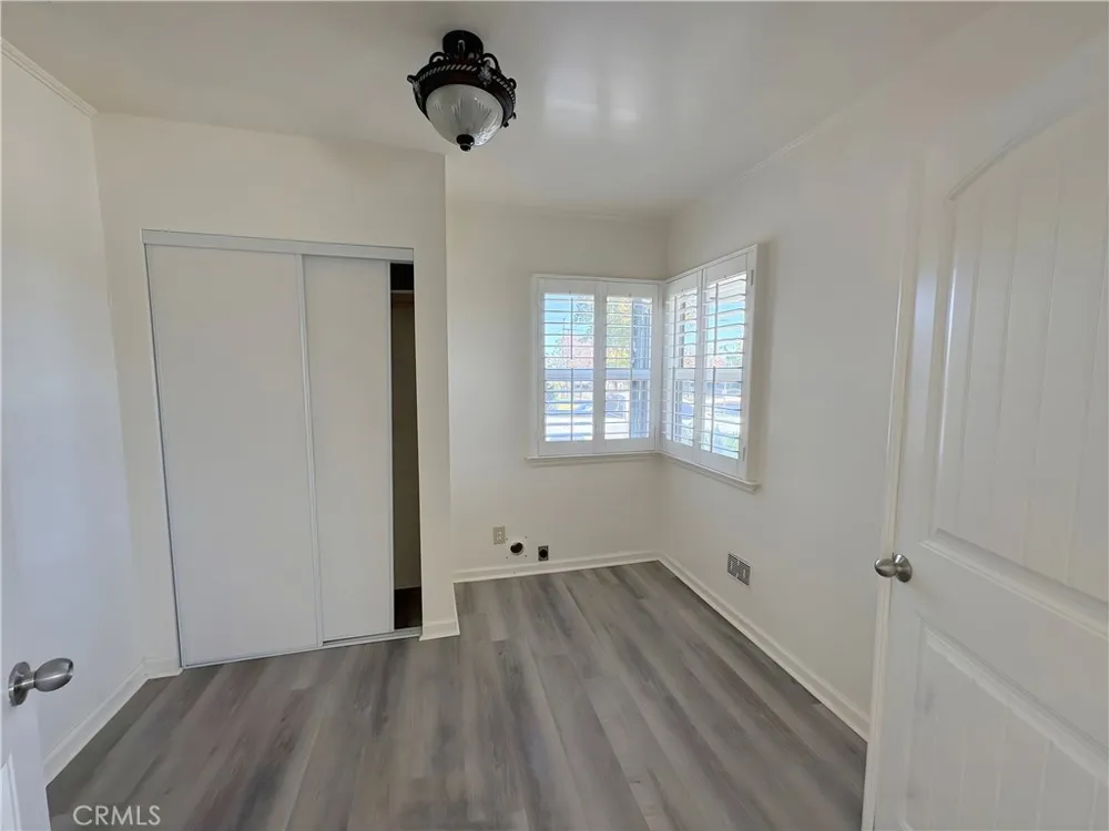587 E Arrow Upland, CA 91786