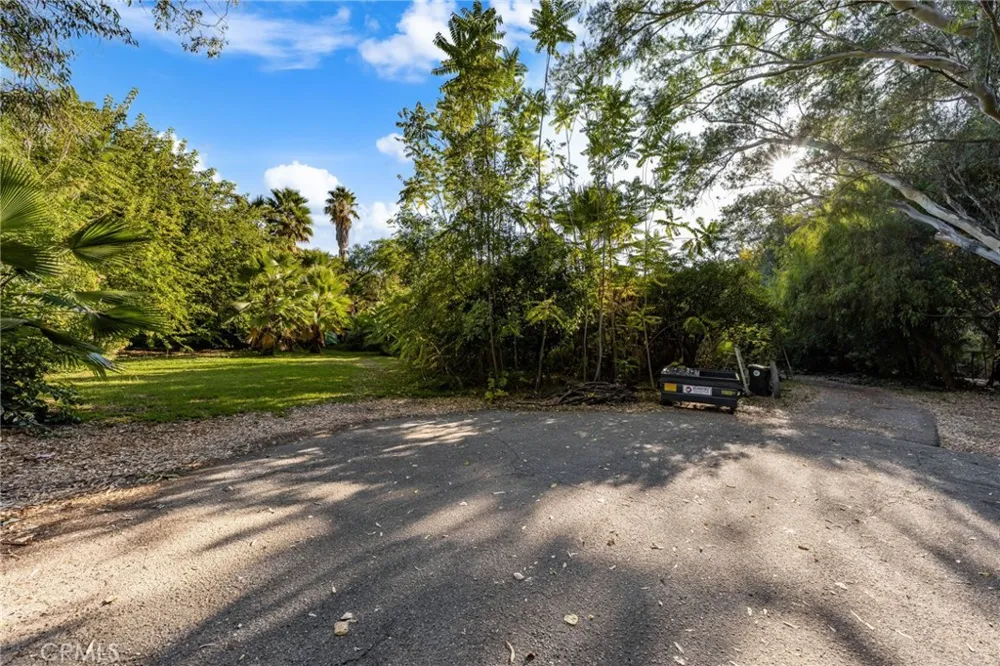 2700 Mill Creek Road Mentone, CA 92359