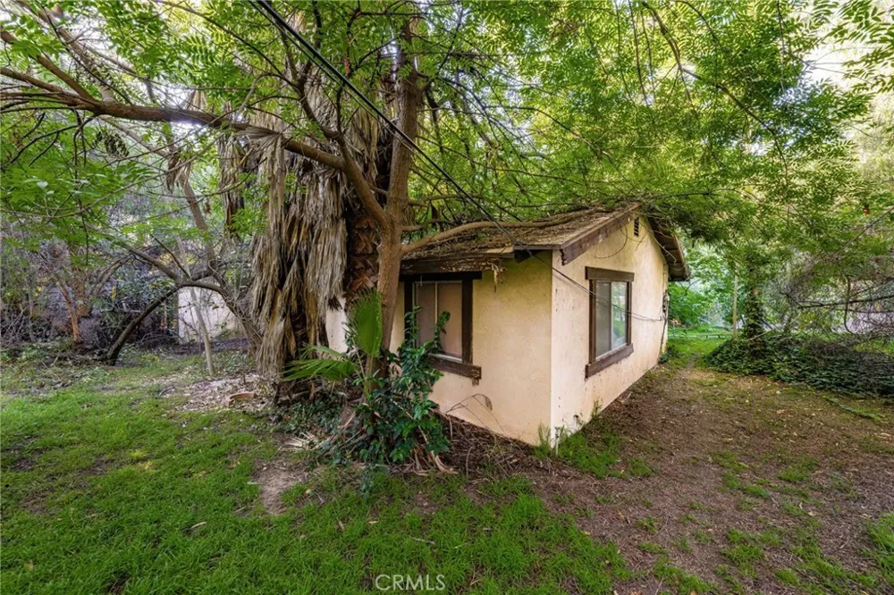 2700 Mill Creek Road Mentone, CA 92359