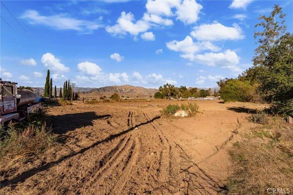 2700 Mill Creek Road Mentone, CA 92359