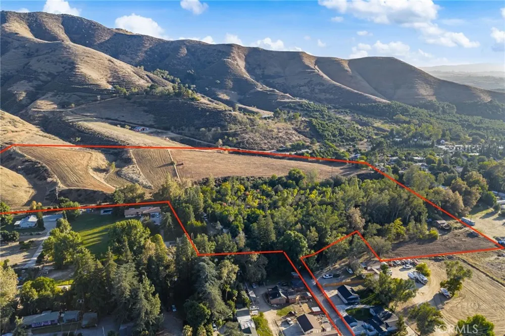2700 Mill Creek Road Mentone, CA 92359