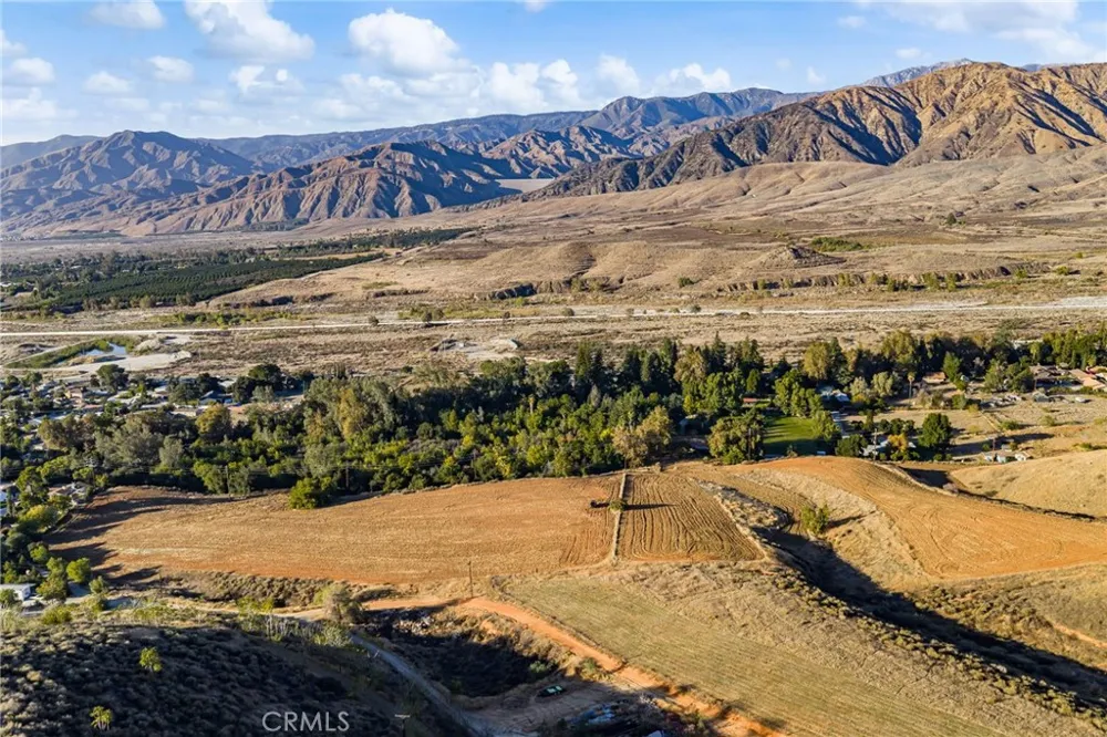 2700 Mill Creek Road Mentone, CA 92359