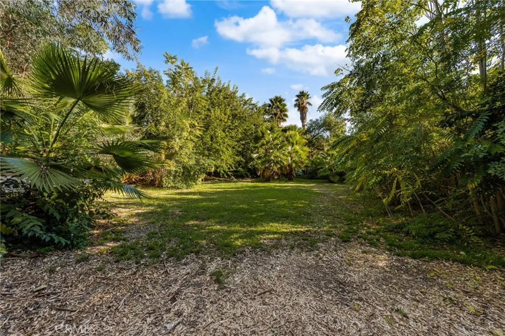 2700 Mill Creek Road Mentone, CA 92359