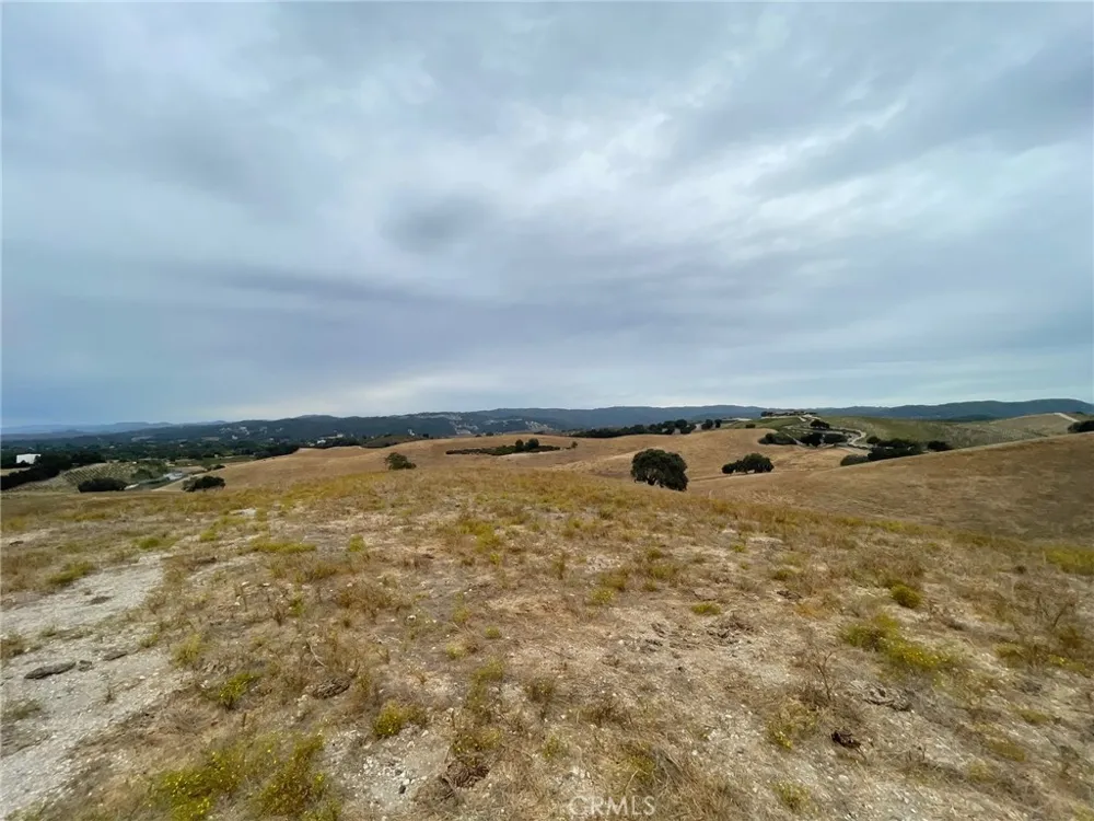 1 Las Tablas Templeton, CA 93465