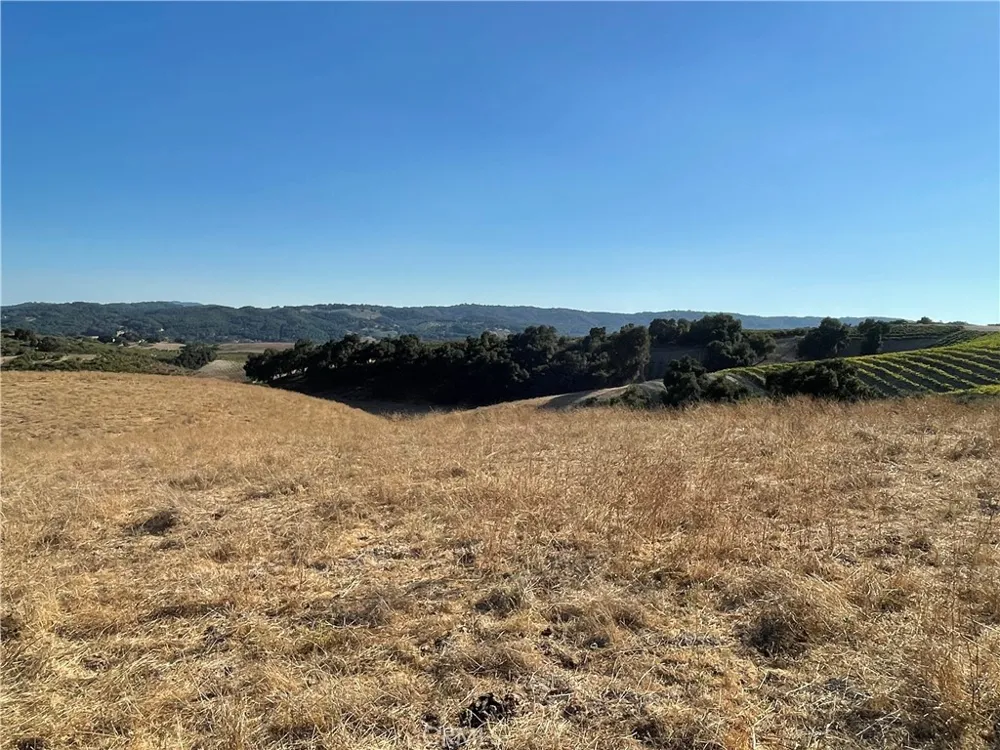 1 Las Tablas Templeton, CA 93465