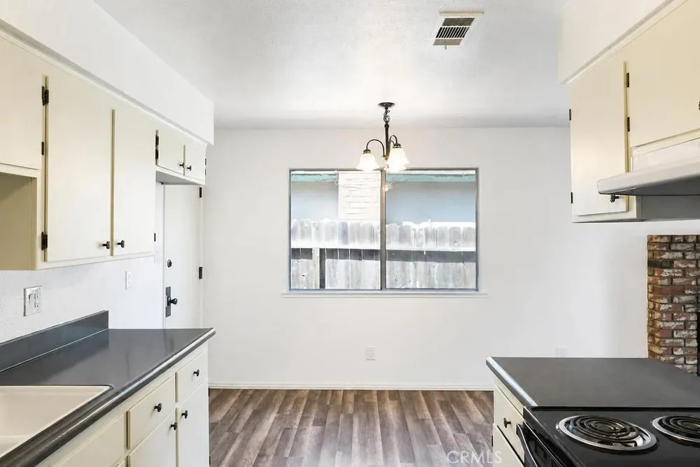 1375 Loughborough Merced, CA 95348