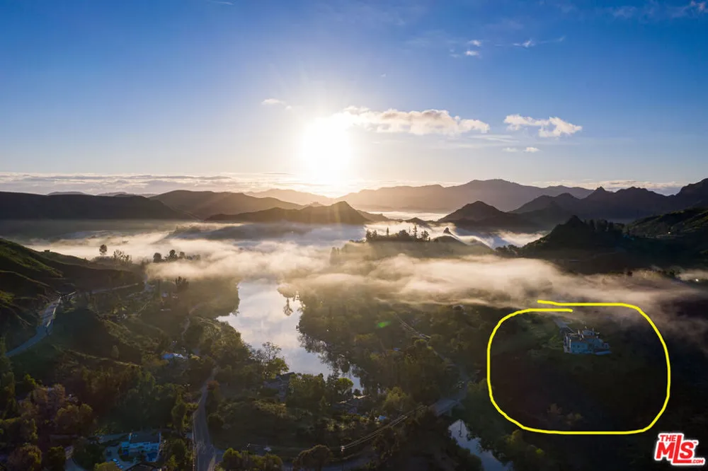 29282 CIRCLE DRIVE Agoura Hills, CA 91301