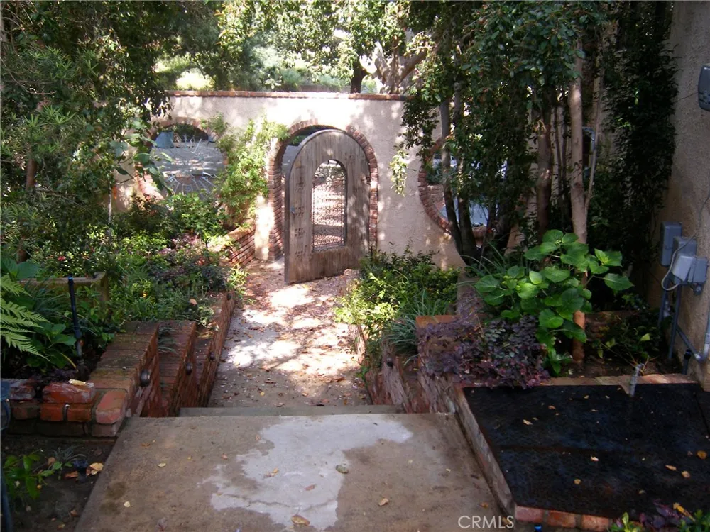 1248 Rocky Road Simi Valley, CA 93063
