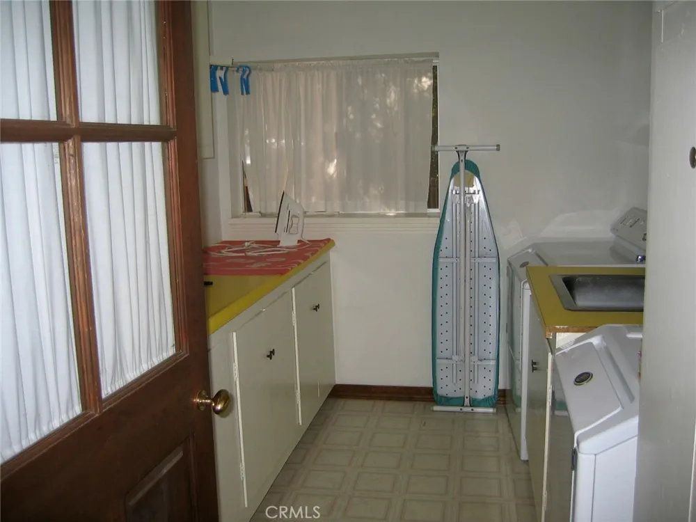 1248 Rocky Road Simi Valley, CA 93063