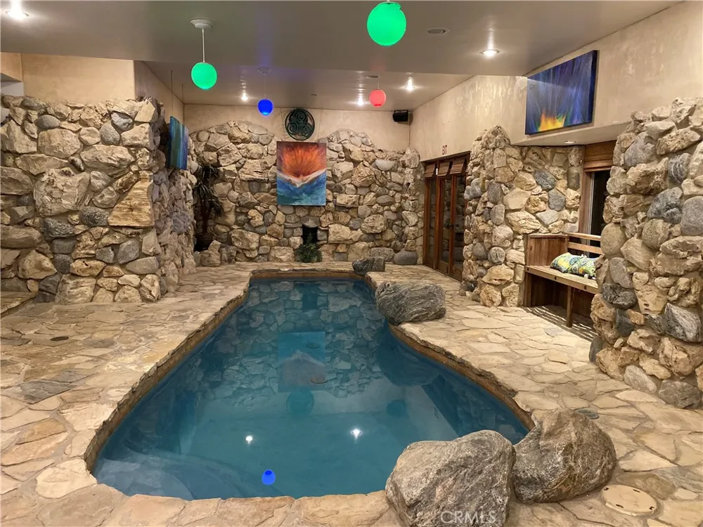 1248 Rocky Road Simi Valley, CA 93063